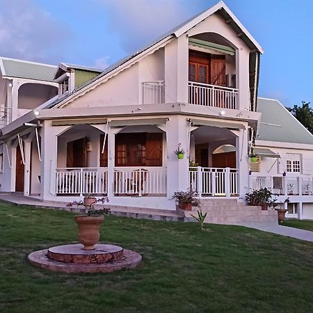 L'Aseta Paradise Grand-Bourg Kültér fotó