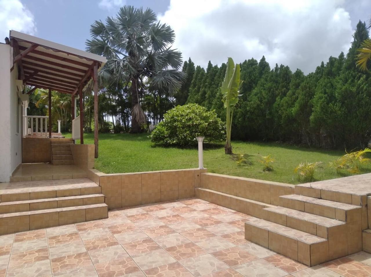 L'Aseta Paradise Grand-Bourg Kültér fotó